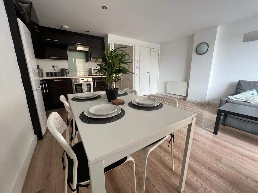 Full Apartment! Brick Lane! Лондон Екстер'єр фото